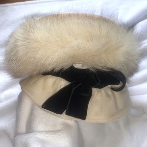 Vintage ladies hat